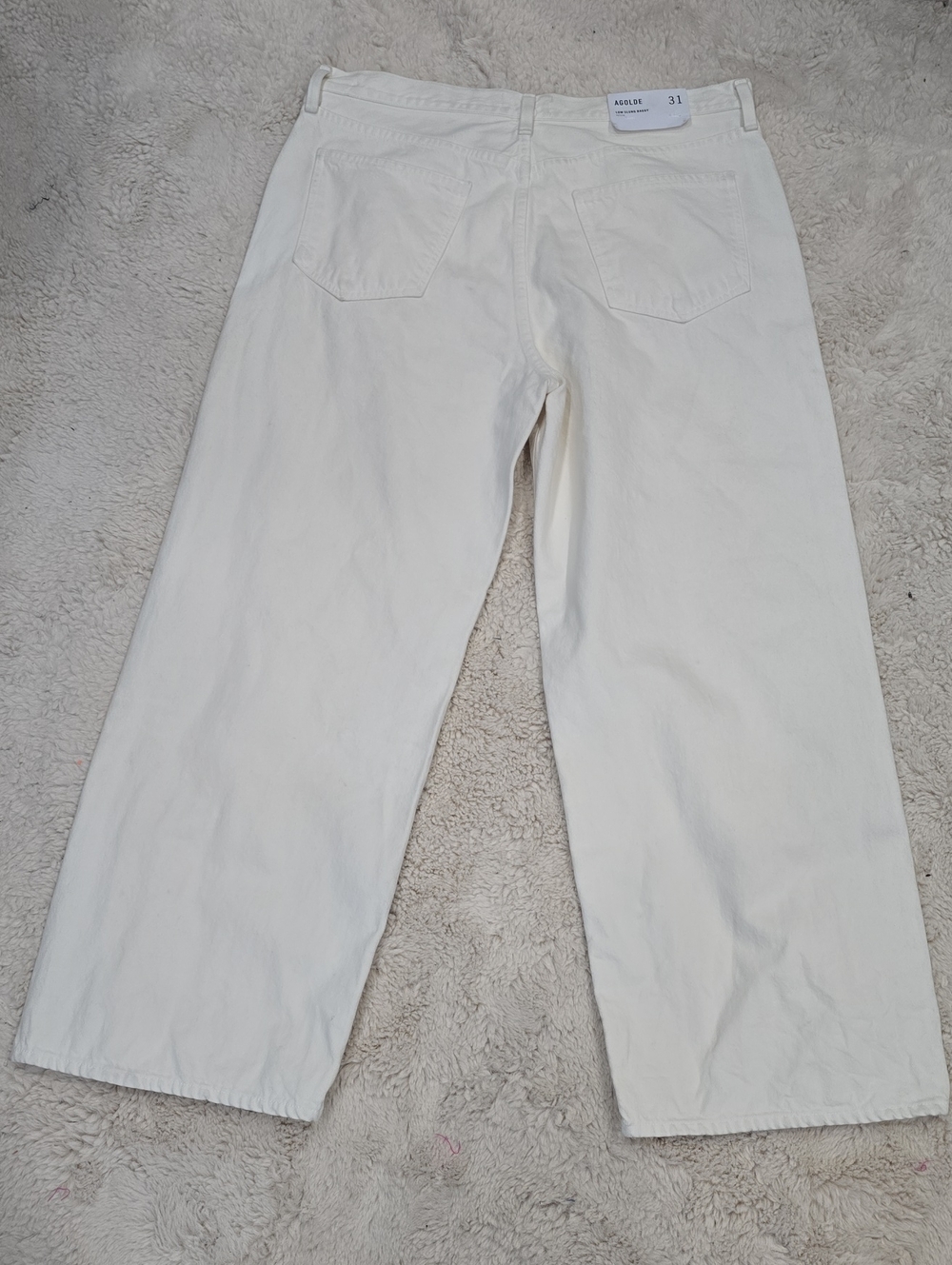 White Wide-Leg Jeans - Straight Fit